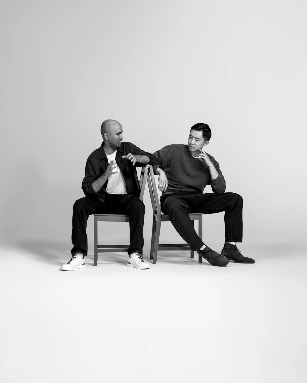 Decagon co-founders Jesse Zhang and Ashwin Sreenivas seated together